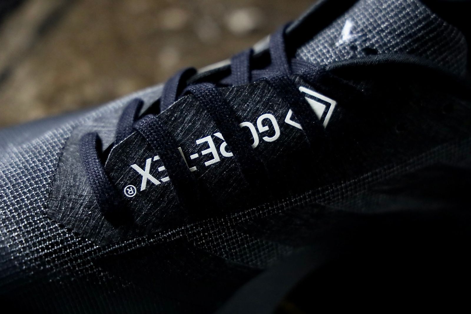ワイスリー  Y-3 EVO SL ATR GTX Trainers(KI7881)BLACK☆新作発売！