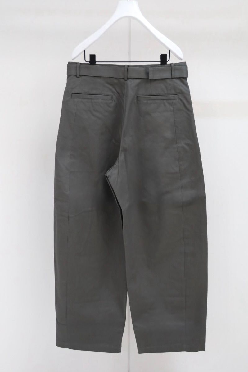 グラフペーパー Dry Westpoint Barrel-Fit Belted Pants(GM263-40381)STONE GRAY☆8月29日(土)発売！