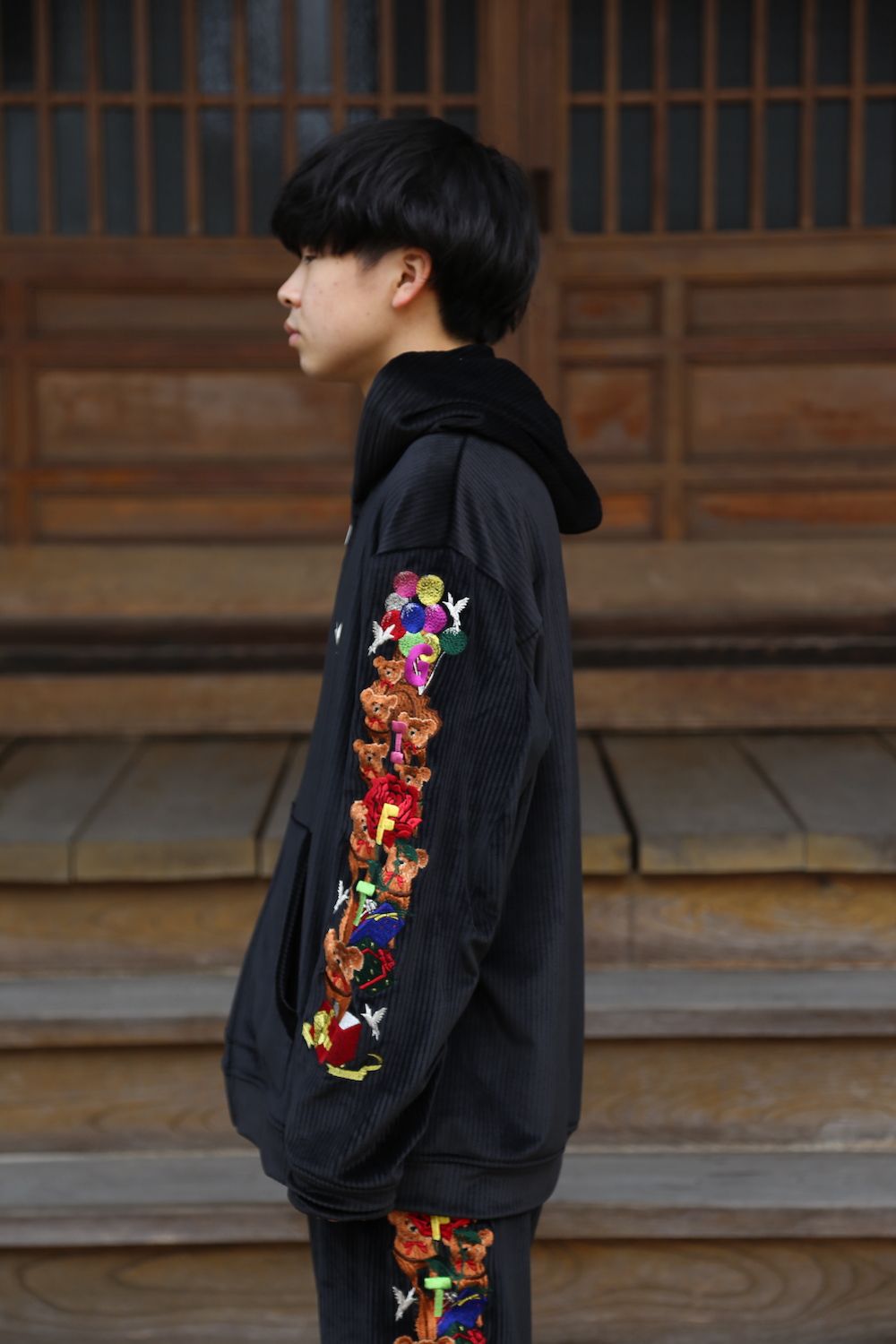 doublet CHAOS EMBROIDERY HOODIE くま　熊　刺繍