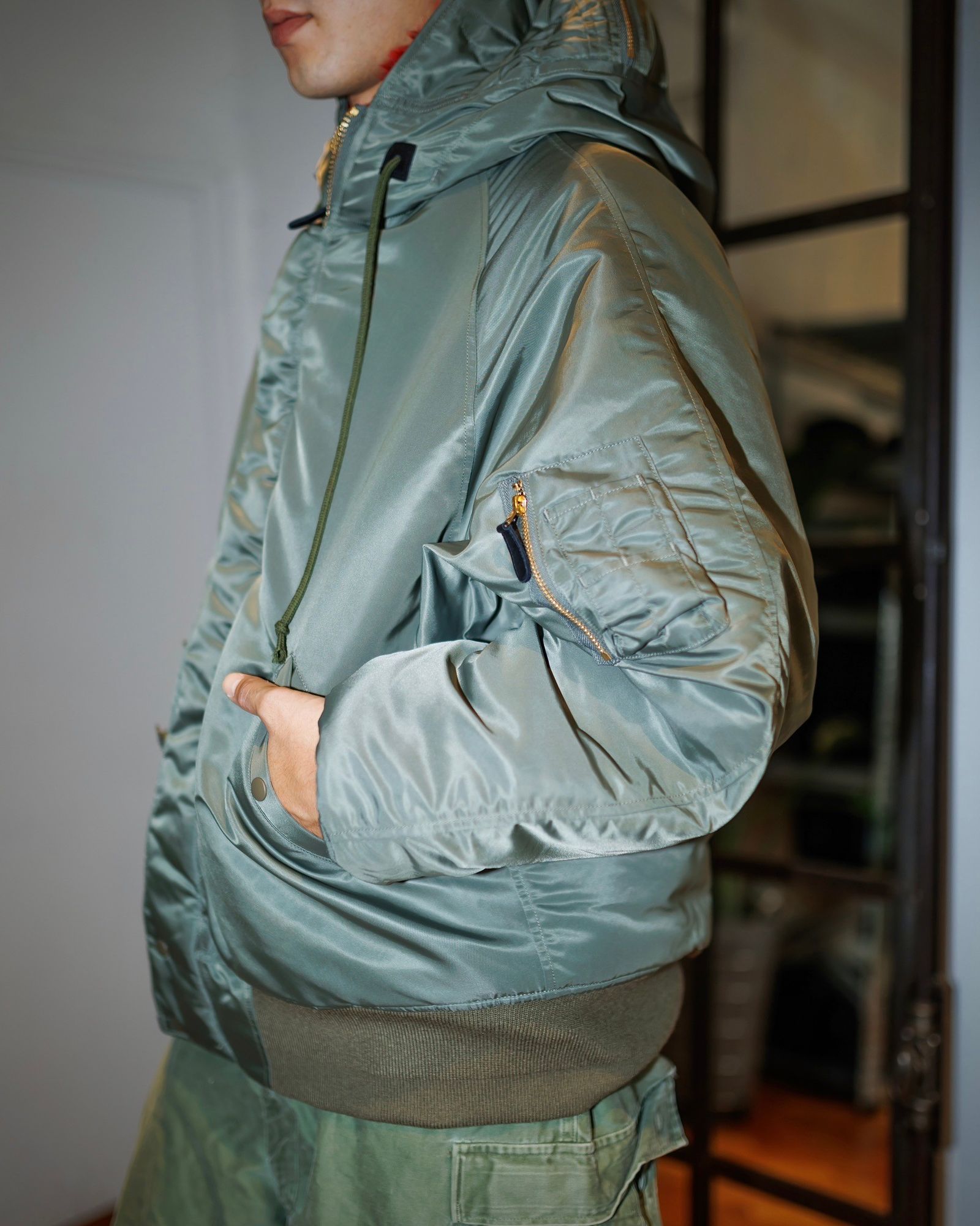 ダブレット PETAL MOUTH HOOD BOMBER JACKET 9月14日新作発売！