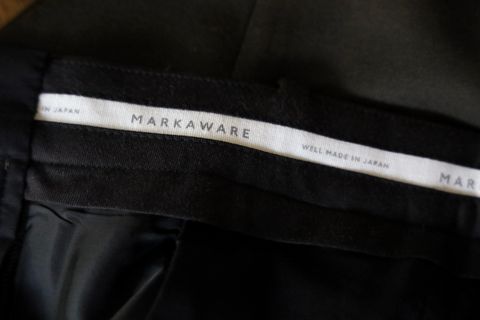 MARKAWARE 26AW DOUBLE PLEATED SEMI EASY TROUSERSスタイル