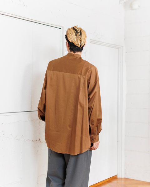 グラフペーパー  Silicon Poplin Oversized Band Collar Shirt 3月1日(土)発売！