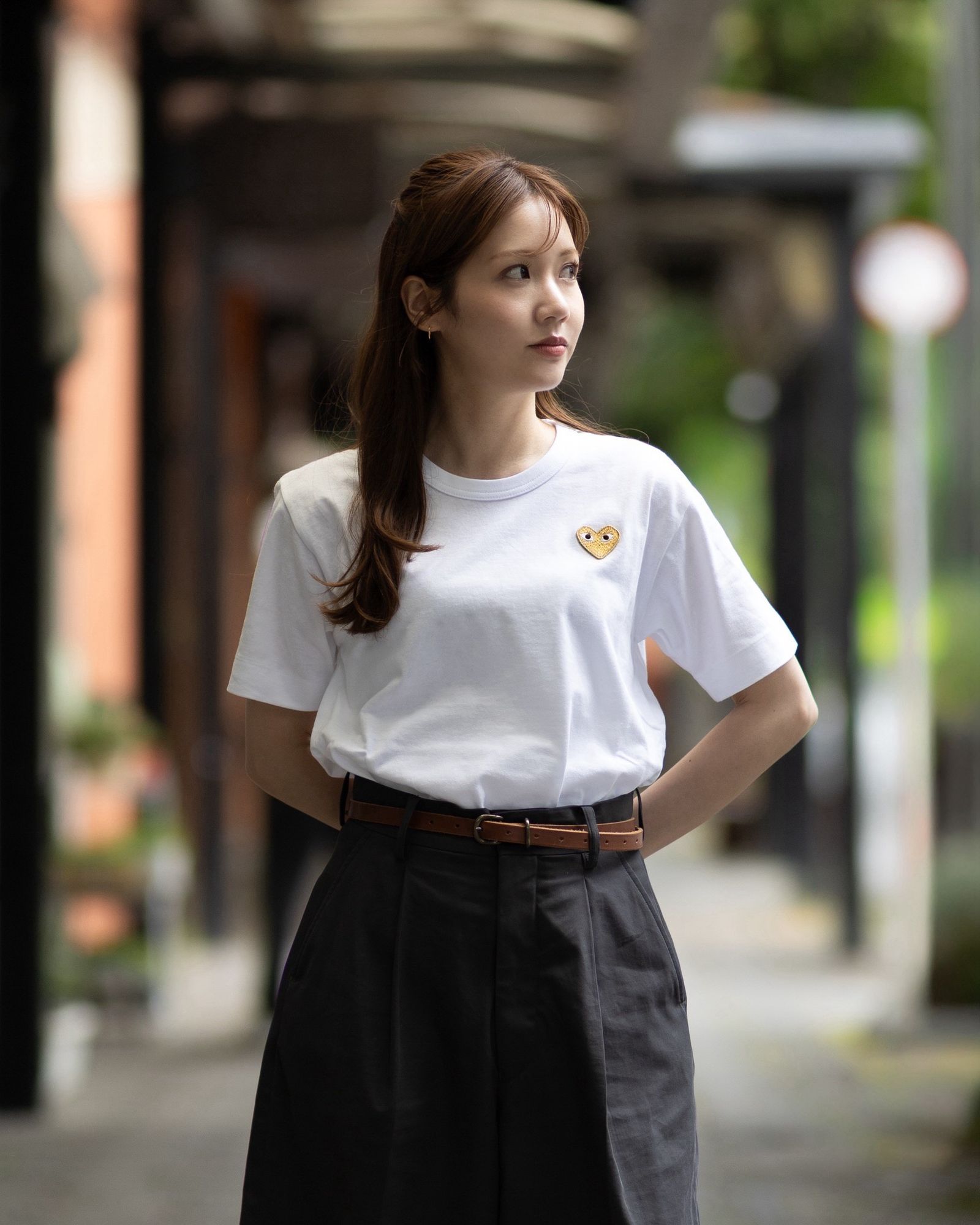 PLAY COMME des GARCONS ゴールドハートワンポイントTシャツstyle.2026.6.7