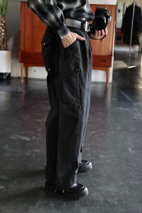 アプレッセ22FW MT Trooper Pants"BLACK"スタイル