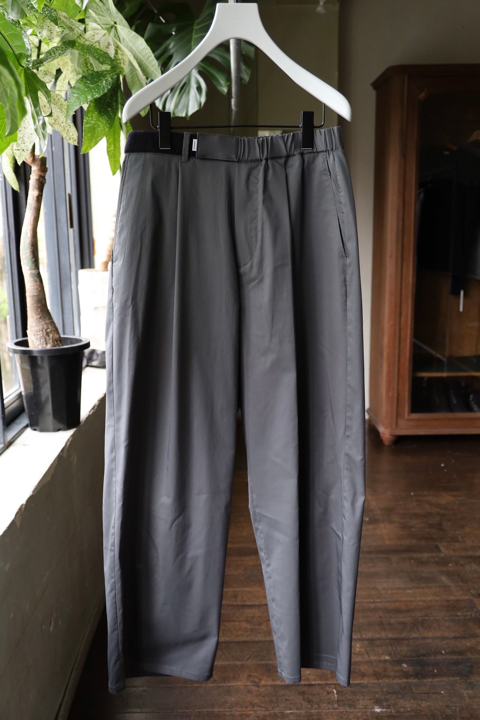 グラフペーパー ワイドシェフパンツ Solotex Twill Wide Chef Pants(GRAY)