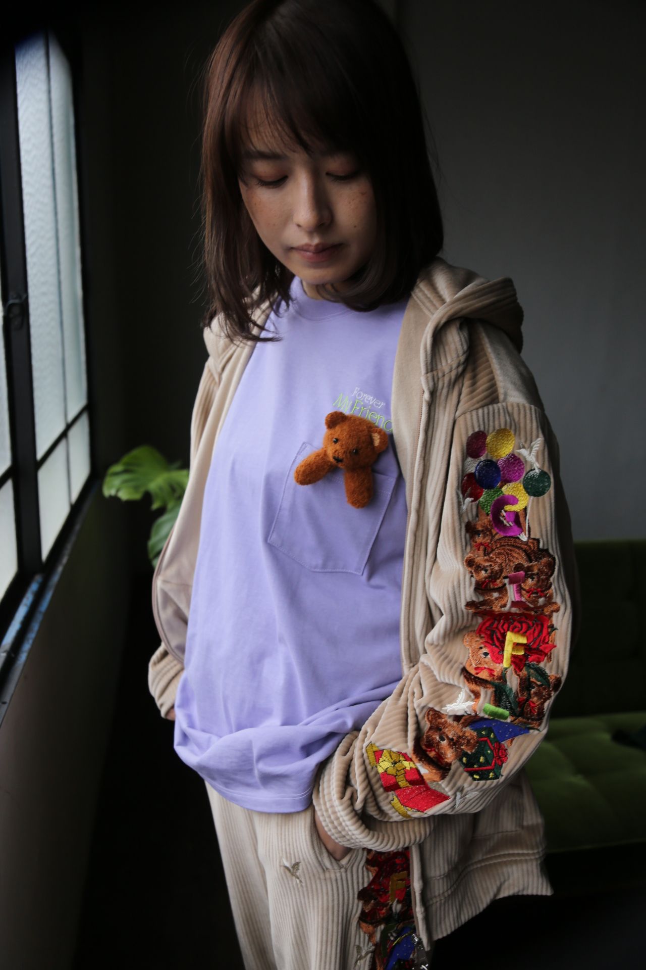 doublet CHAOS EMBROIDERY COMFY HOODIE"BEIGE"style.2021.1.30.