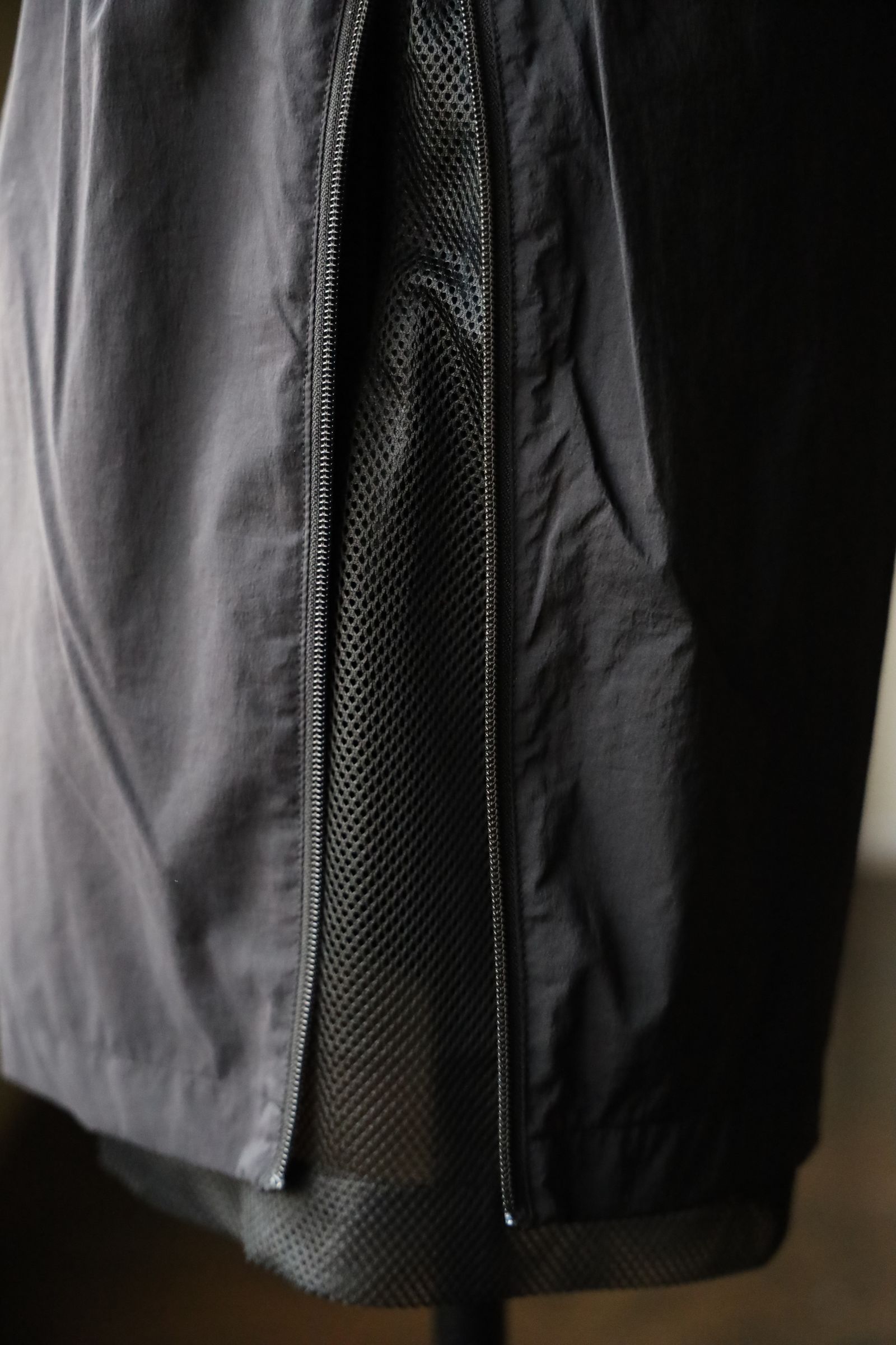 イズネス25SS TECHNICAL VENTILATION SHORTS(1006SSSHORTS01)BLACK