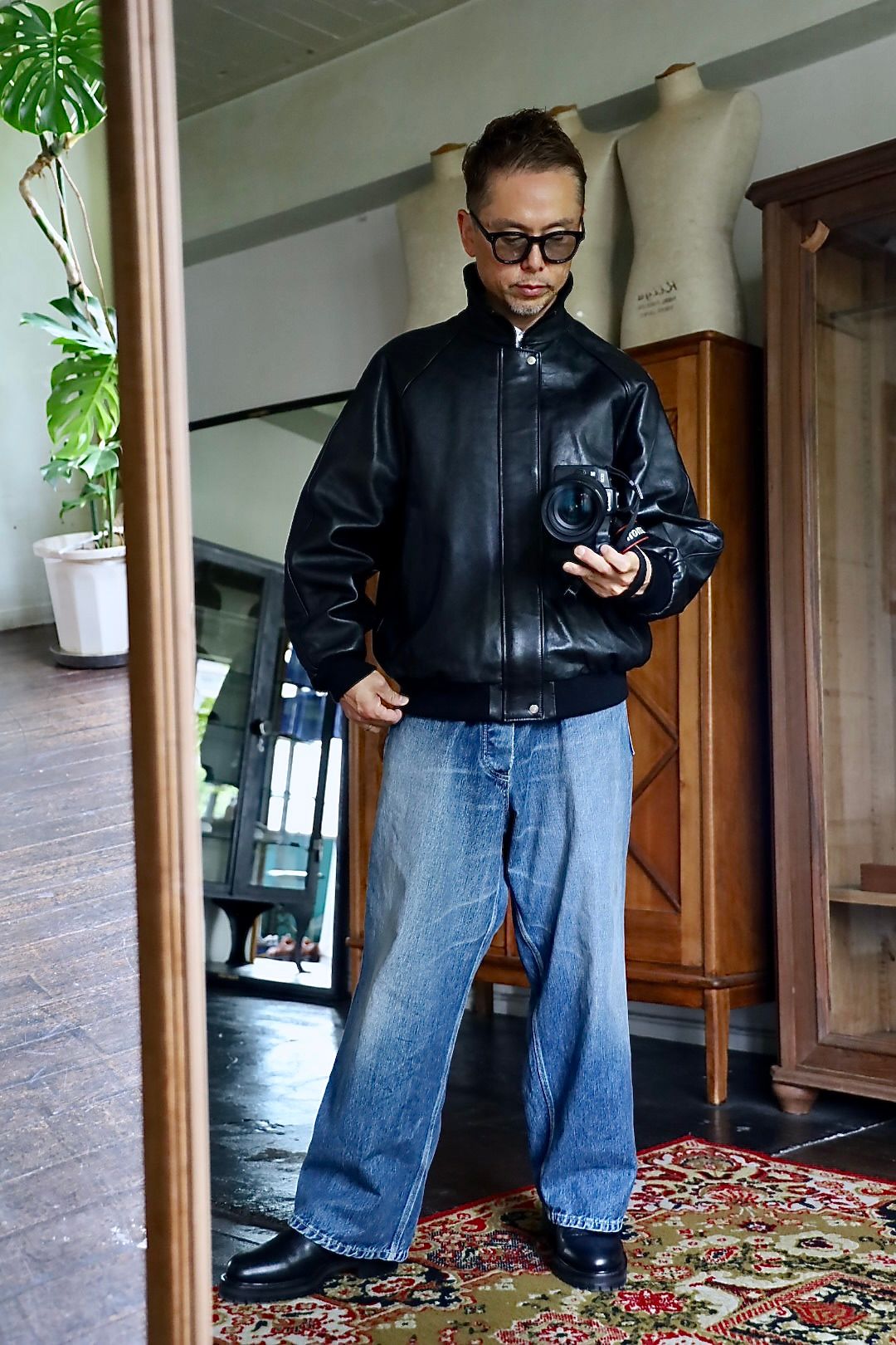 グラフペーパー Cow Leather Raglan Blouson(GU263-30320)BLACK☆8月29日(土)発売！