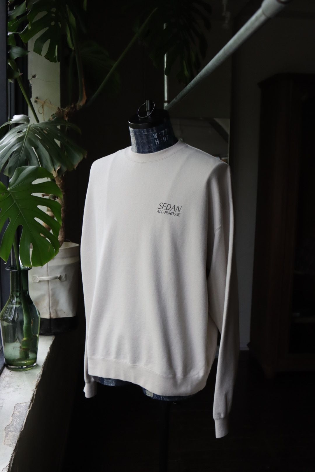 セダンオールパーパス SS24 OG Logo Sweatshirt(SD24S-CT02)Pale Stone