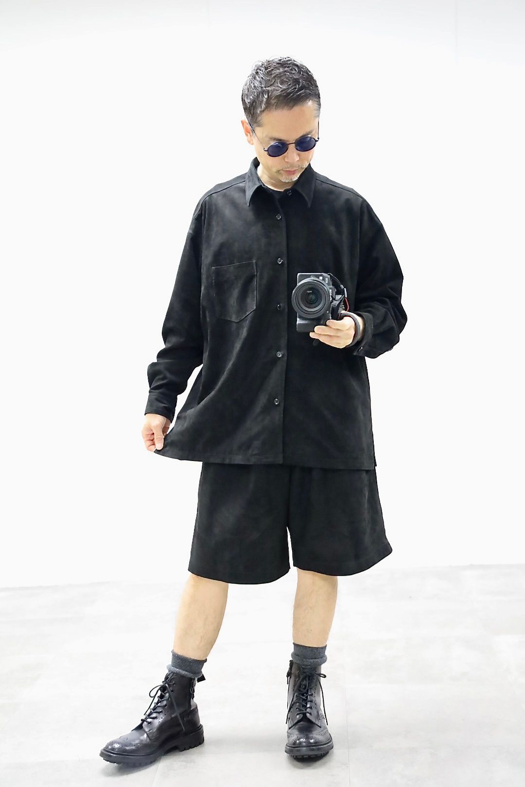 グラフペーパー26SS Cow Nubuck Leather Wide Shorts(GM261-40408)BLACK☆2月28日(土)発売！
