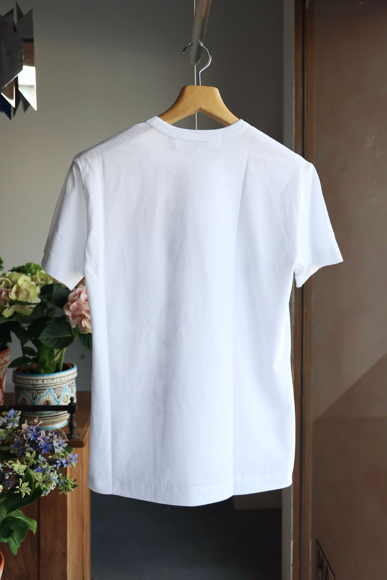 ま*る様 プレイコムデギャルソン ロゴTシャツ 楽天市場】PLAY CdG Tシャツ ホワイト Mサイズ コムデギャルソン
