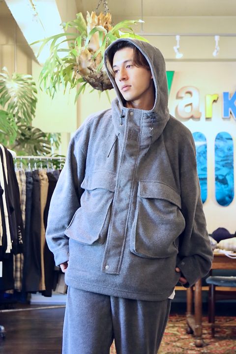 S.F.C 新作FLEECE HOODIE JACKET"CHARCOAL"スタイル
