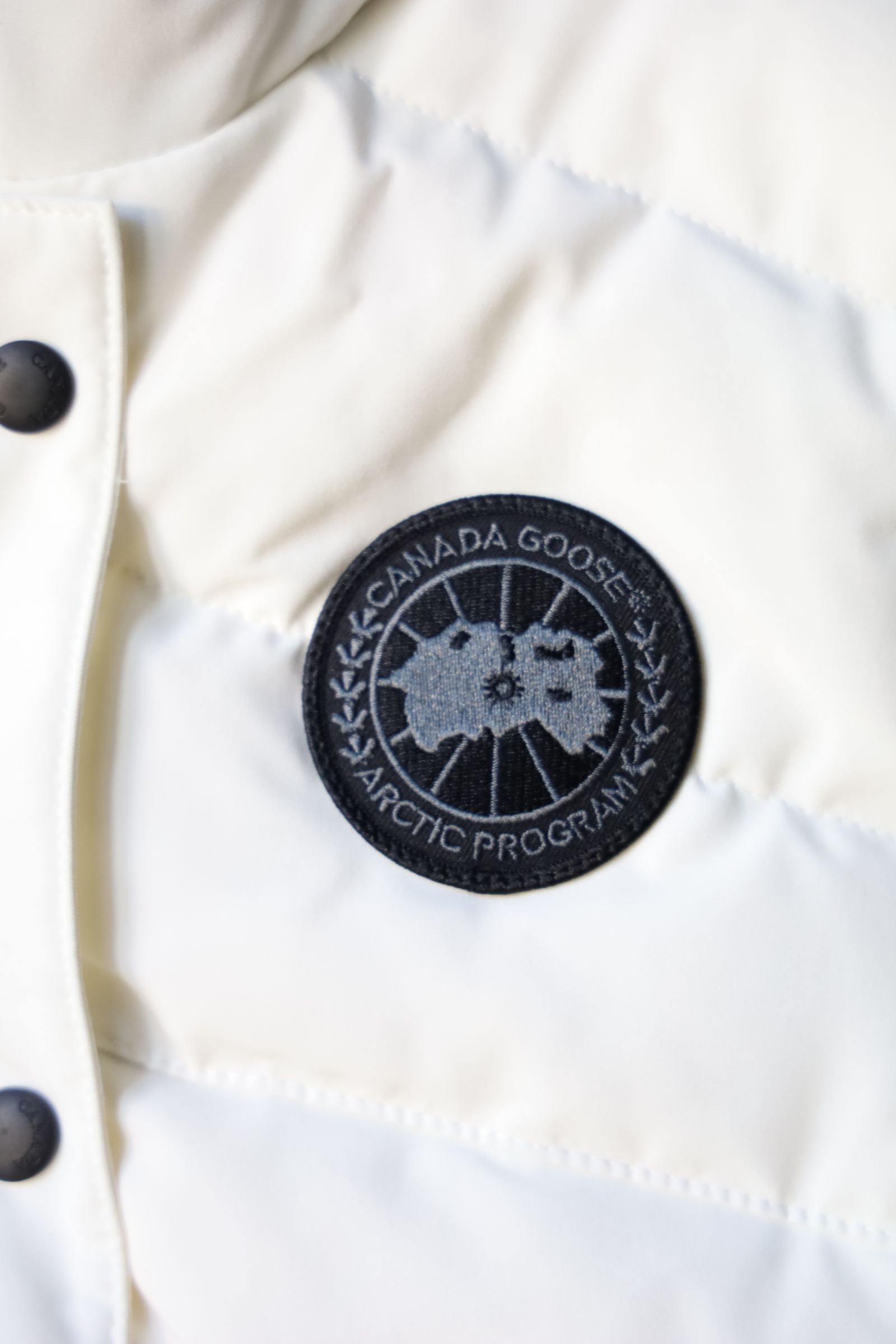 カナダグースレディース Freestyle Vest Black Label (2836LB) North Star White