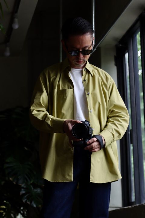 YOKE 22AW OVERSIZED BIG POCKET SHIRT YELLOWスタイル