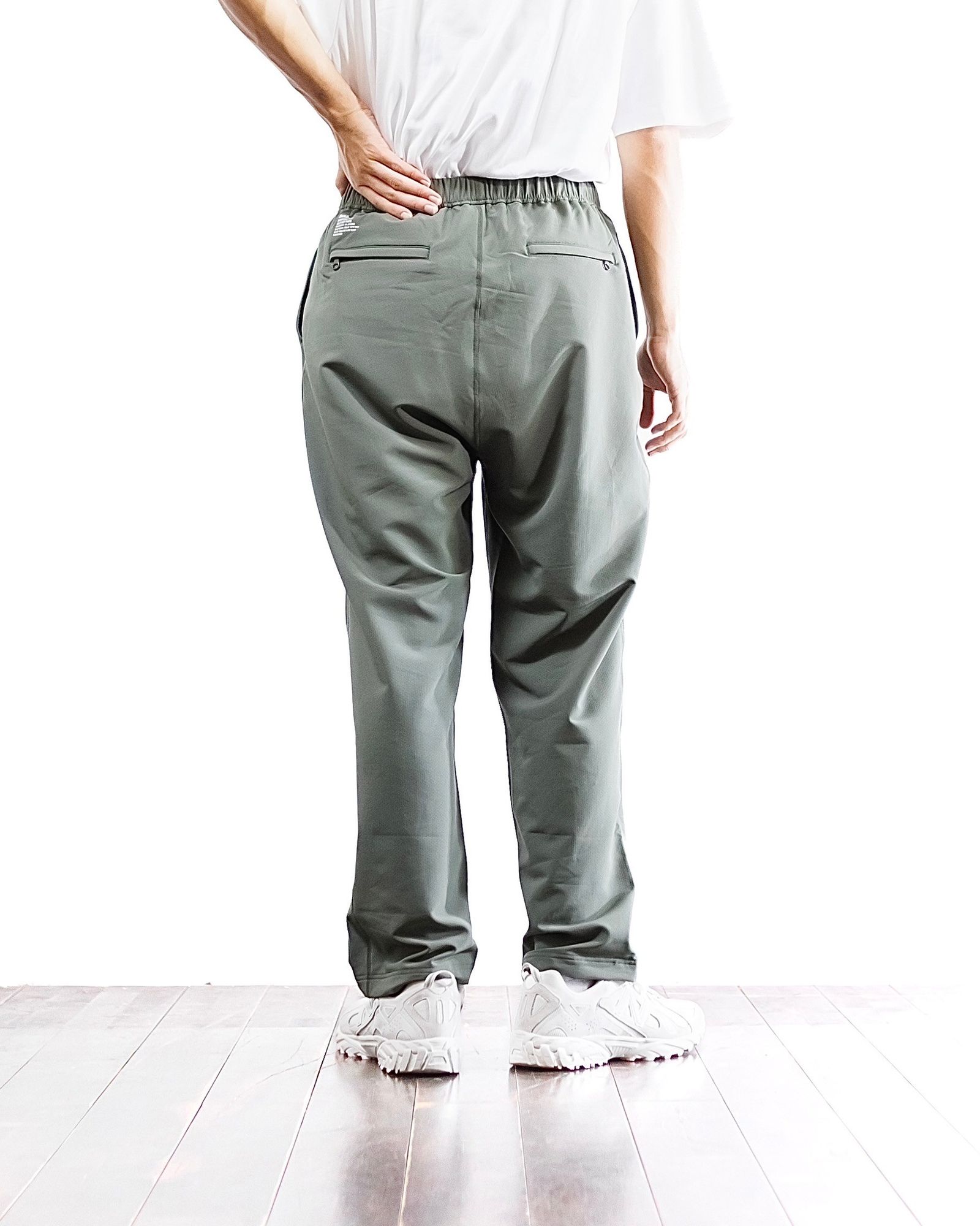 FreshService - フレッシュサービス STORMFLEECE UTILITY EASY PANTS(FSC243-40208)KHAKI  | mark