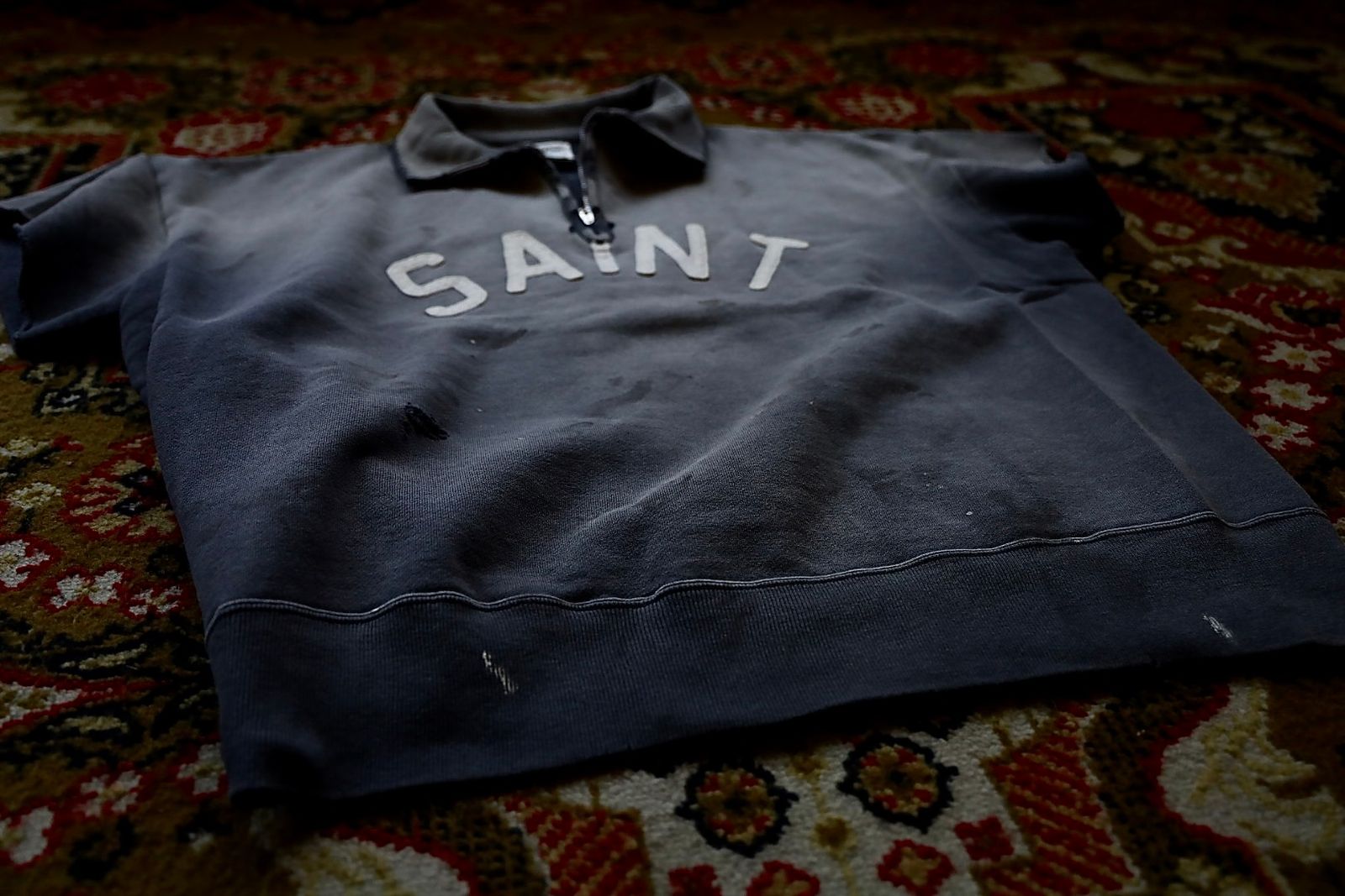 セントマイケル 26SS SAINT HALF ZIP SWEAT(SM-MK8-0000-052)CHARCOAL☆4月11日(土)発売！