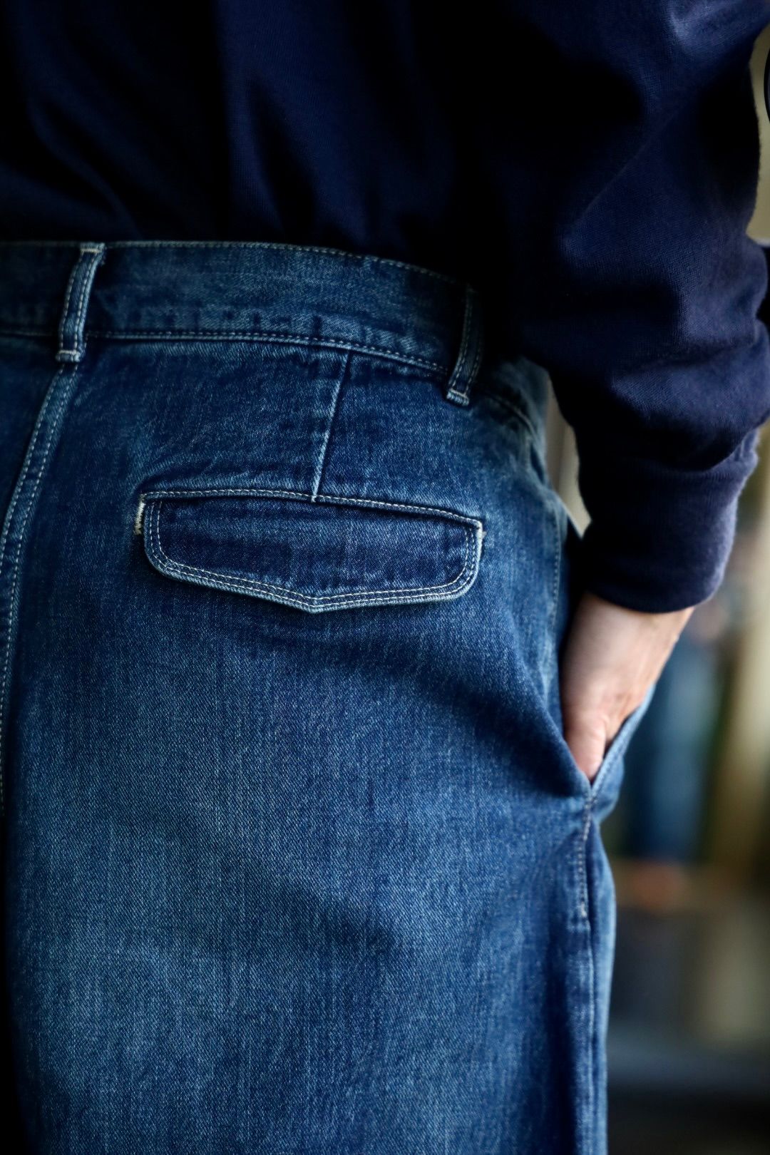 Graphpaper Selvage Denim Two Tuck Tapered Pantsスタイル