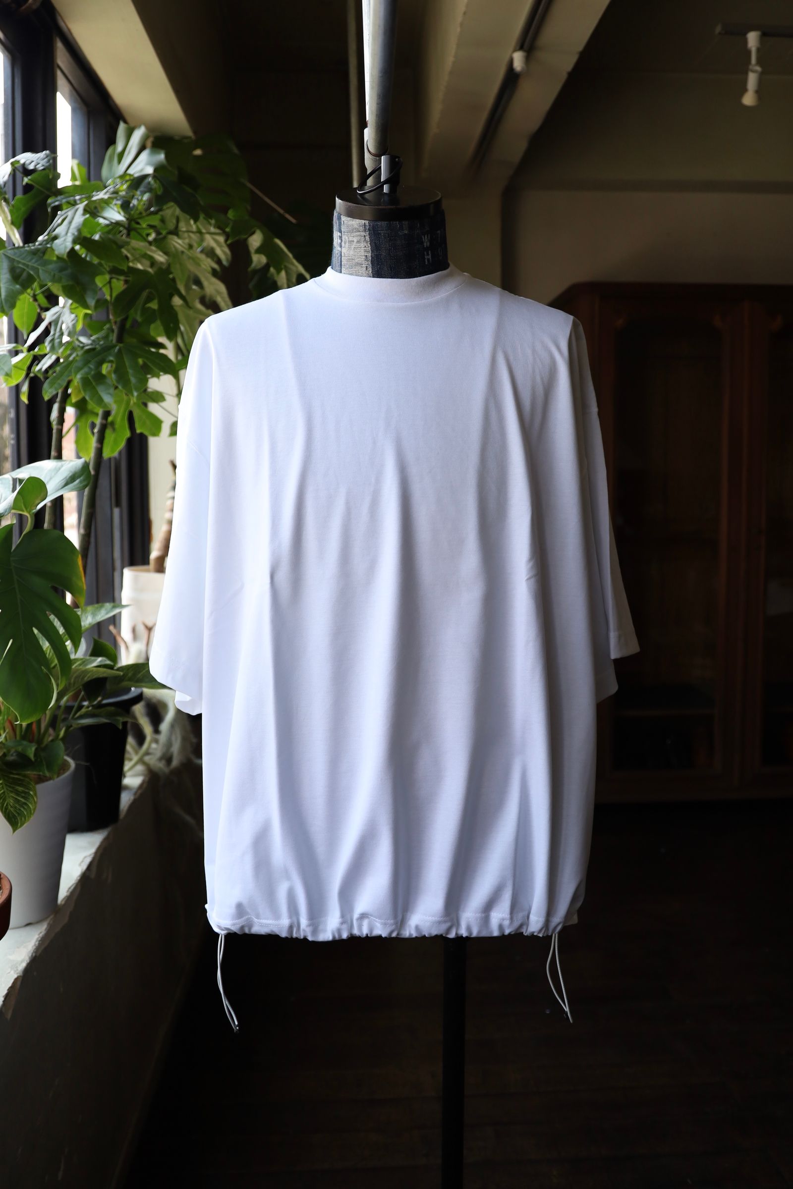 イズネス25SS BALLOON SHORT SLEEVE T-SHIRT(25SS_03_31SSSH05-1)WHITE