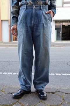 グラフペーパー Selvage Denim Two Tuck Pants(GU261-40061LB)INDIGO_LIGHT FADE★1月24日(土)発売！