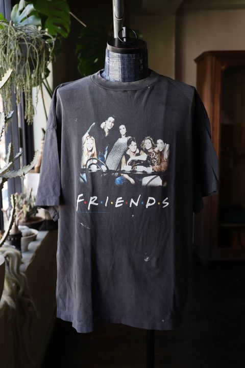 セントマイケル25SS FRIENDSコラボTシャツ FRD_SS TEE(SM-HR8-0000-C56)BLACK