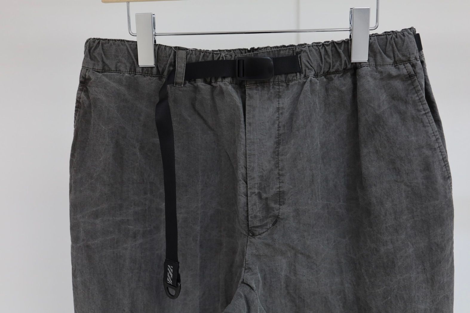 イズネス 26SS パンツ Pigment-Dyed Long Pants(26SS_08_25AWPT01W) BLACK ☆新作発売！