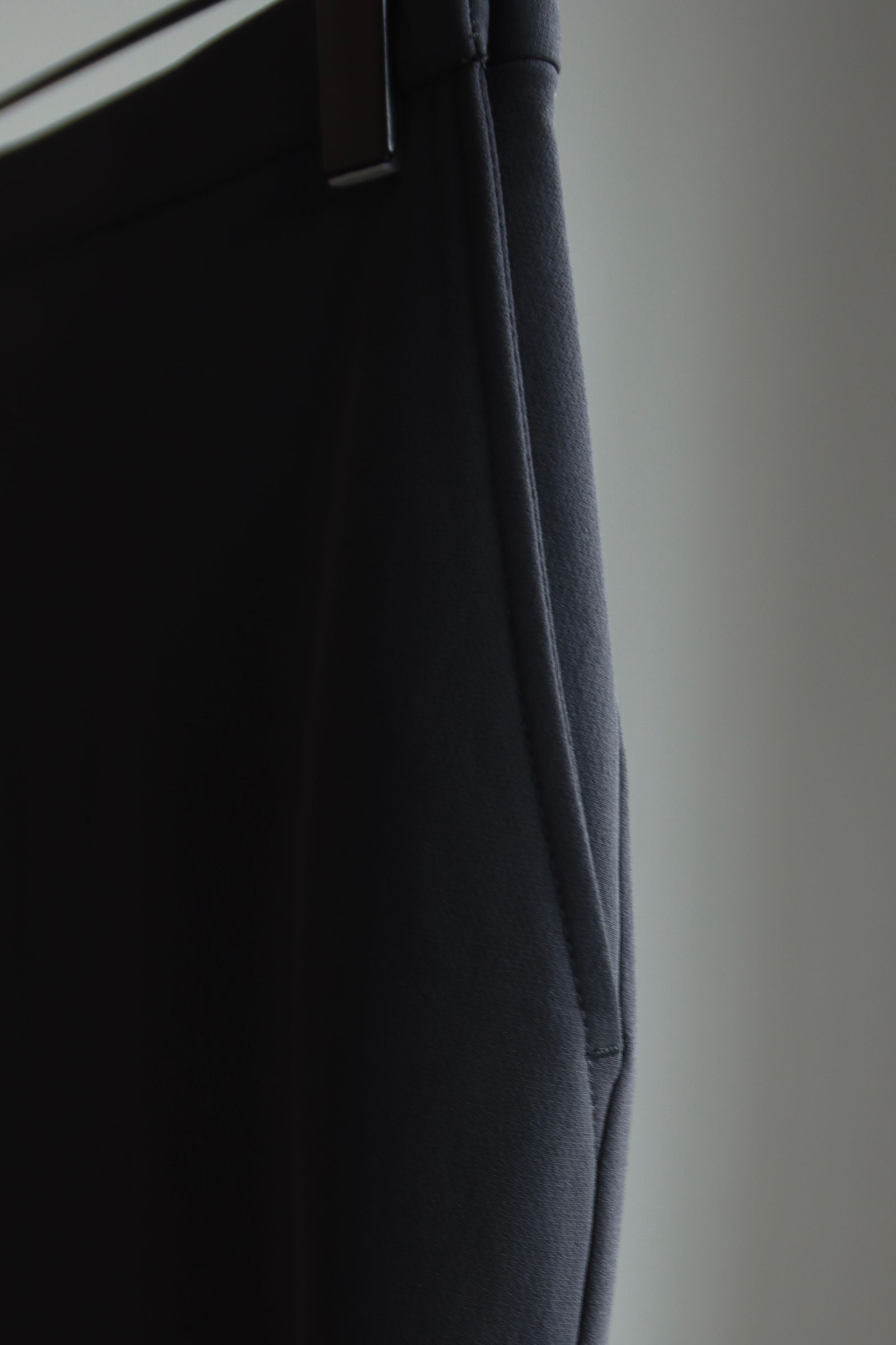 Graphpaper 25SS WOMENS PERTEX Equilibrium Over Length Pencil Skirt(GL251-40247)BLACK