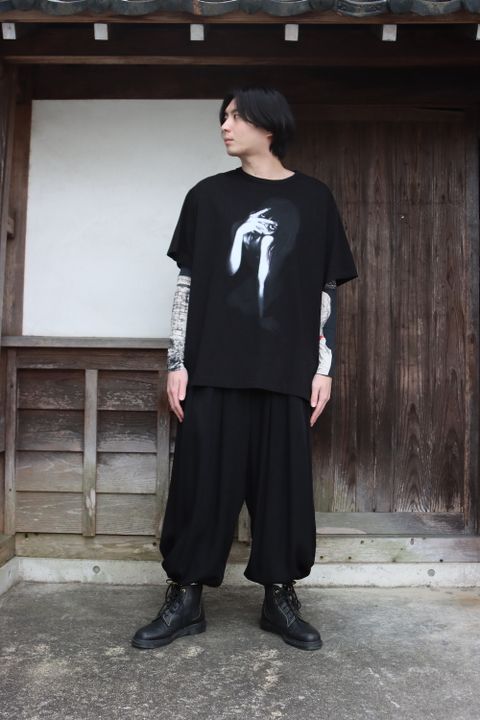 yohji yamamoto ULTIMA DENSE PLAIN STITCH WOMAN PRINT SHORT SLEEVES style.2022.1.30. ※2月2日発売