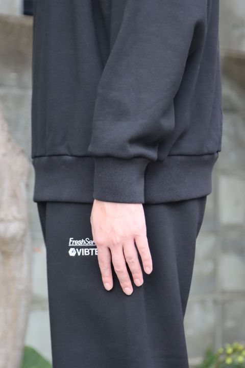 VIBTEX for FreshService “SWEAT CREW NECK PULLOVER” style.2022.10.21