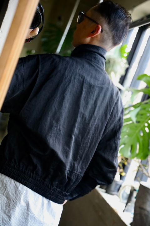 YOKE NYLON BOMBER JACKETスタイル