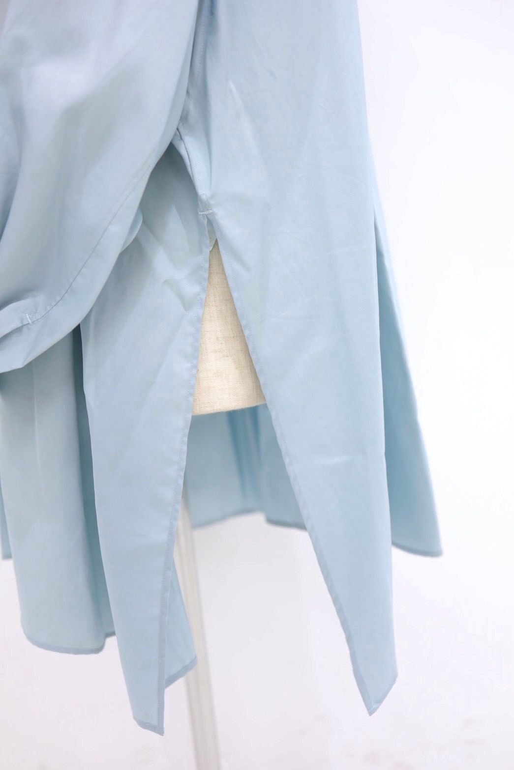 グラフペーパー Women's 26SS  Silicon Poplin Deep Slit Band Collar Shirt(GL261-50184)SMOKE BLUE☆2月28日(土)発売！