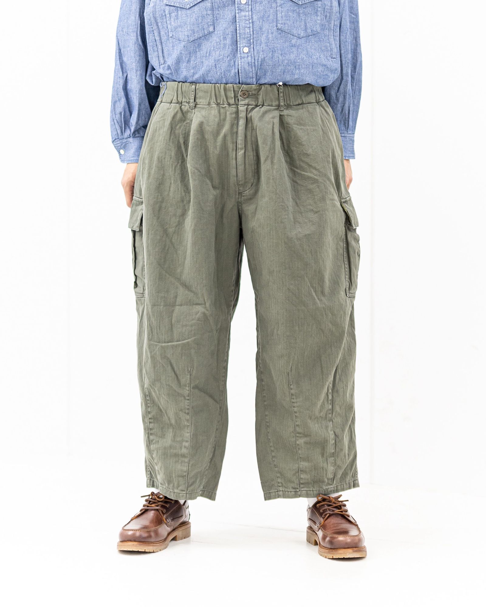 イズネス 26SS Herringbone 6-Pocket Pants (26SS_22_1005SSPT05)KHAKI☆新作発売！