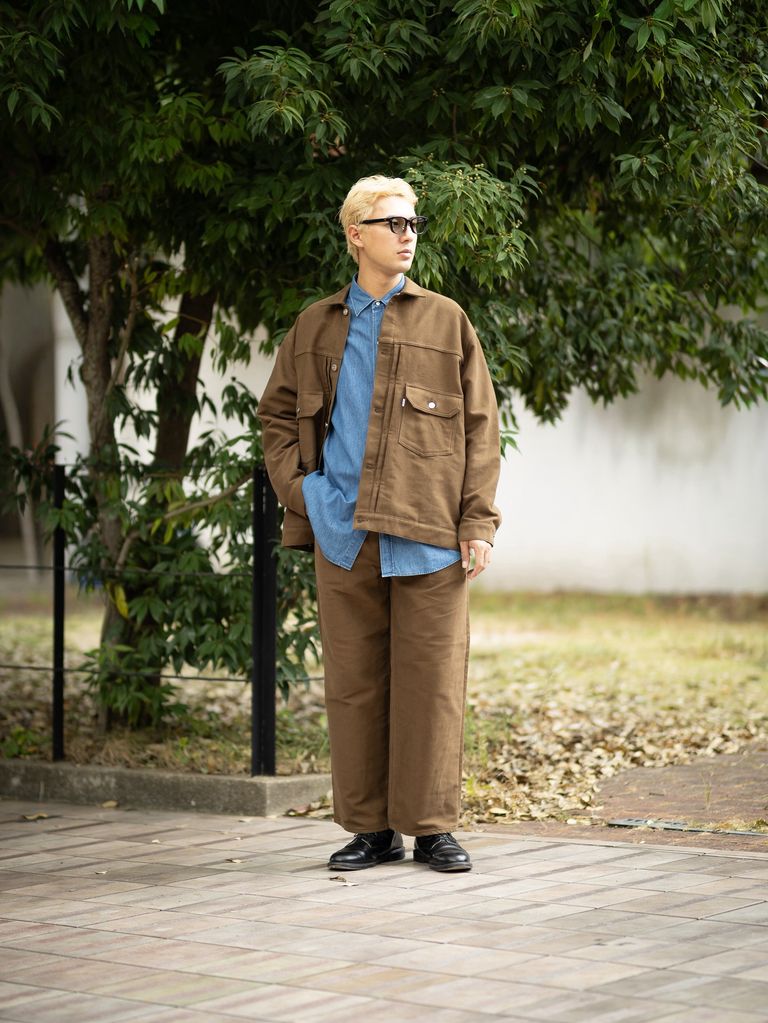 Graphpaper Cotton Double Serge Two Tuck Pants スタイル