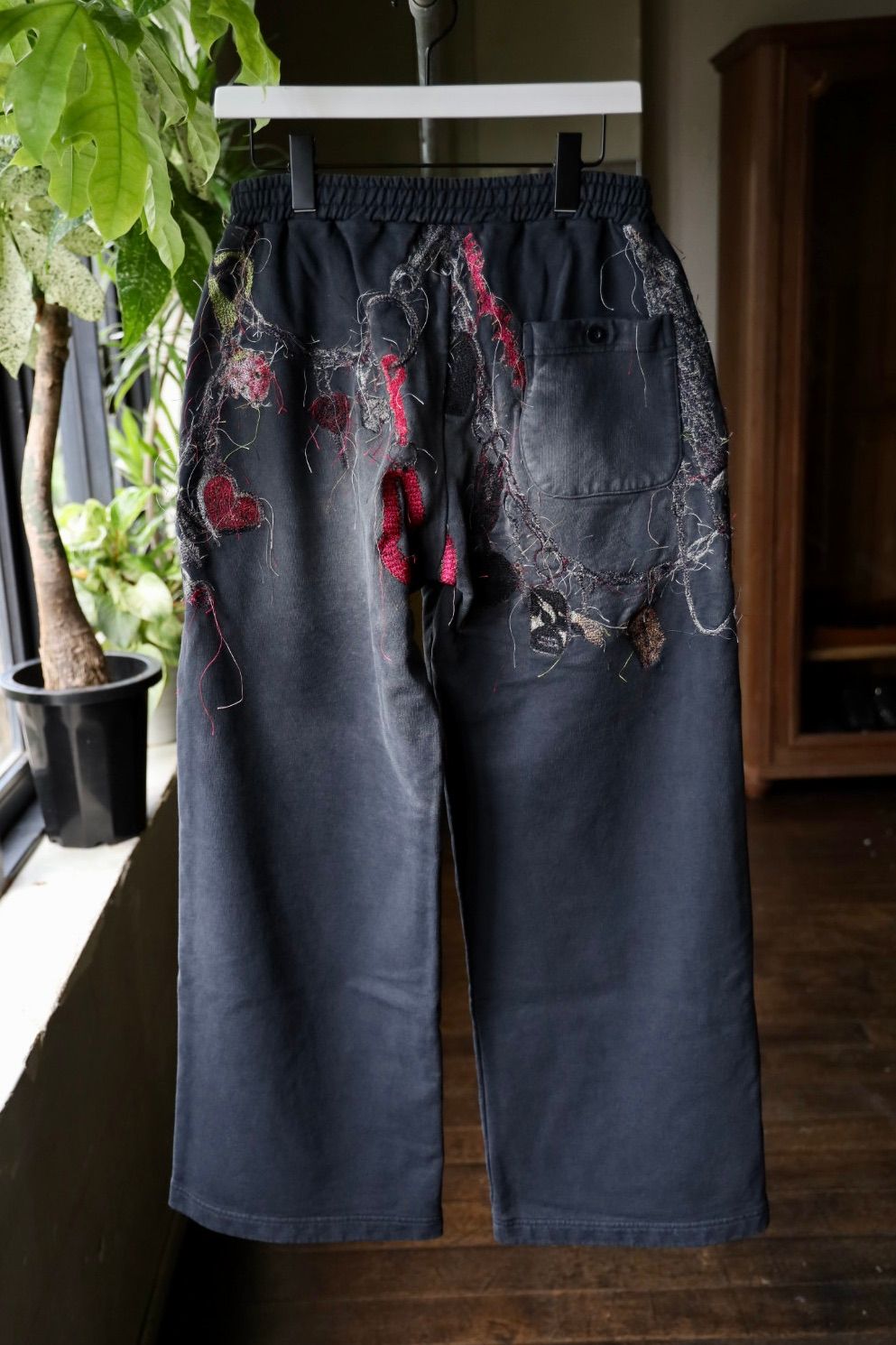 doublet 25AW  EMBROIDERED CHAIN SWEATPANTS (25AW16PT320) GREY☆8月9日(土)発売！