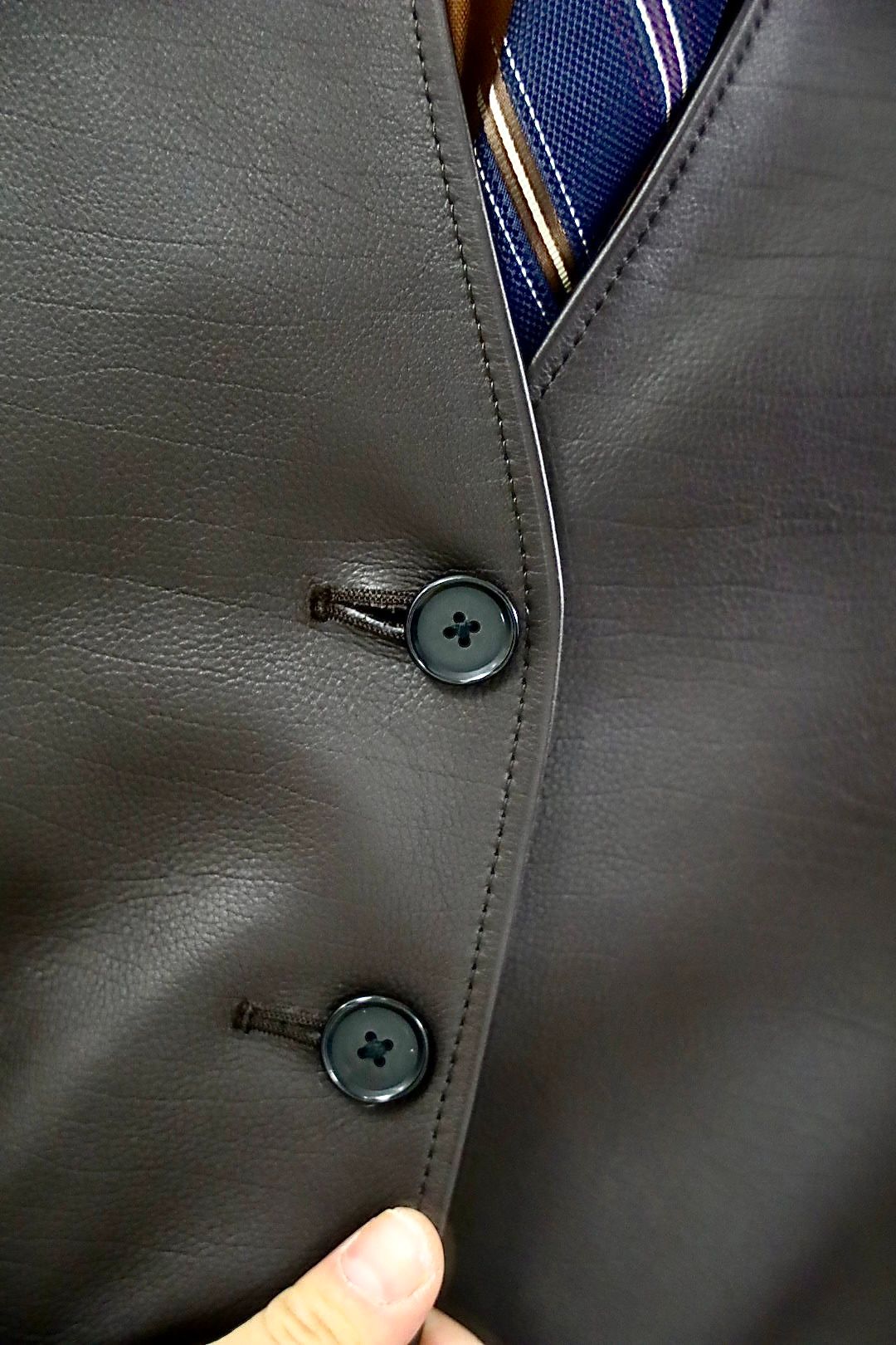 A.PRESSE 2026 STYLE1 Leather Vestスタイル