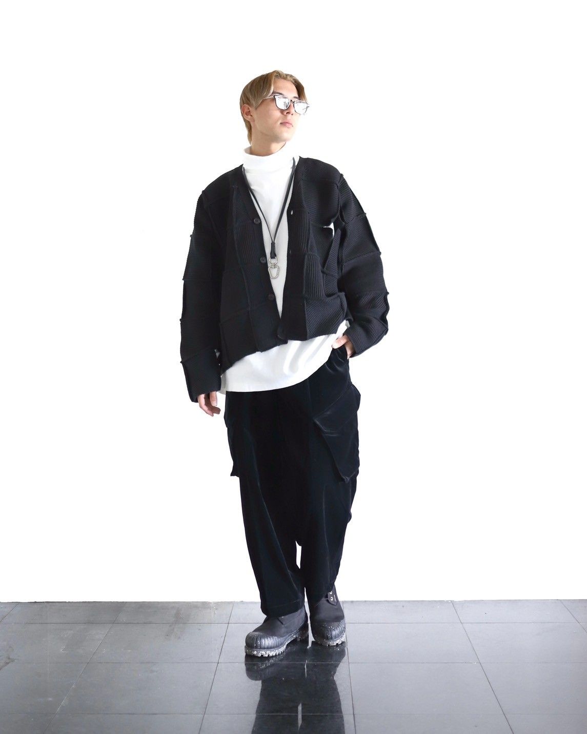 YOKE  ヨーク 24SS PATCHWORK RIB BUTTONED CARDIGANスタイル