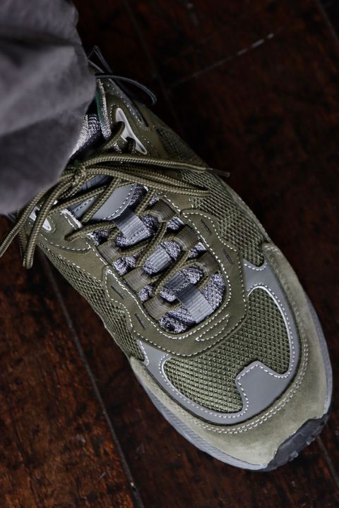 グラフペーパー22AW PERTEX Riversible Hooded Downスタイル.2022.9.23.