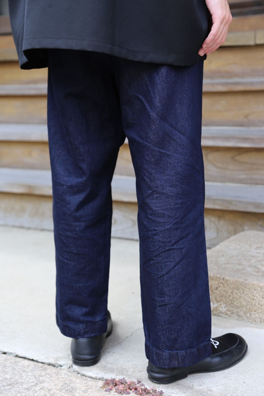 Graphpaper Selvage Wool S/S Oversized Box Shirt(GM212-50260) style. 2021.07.05.