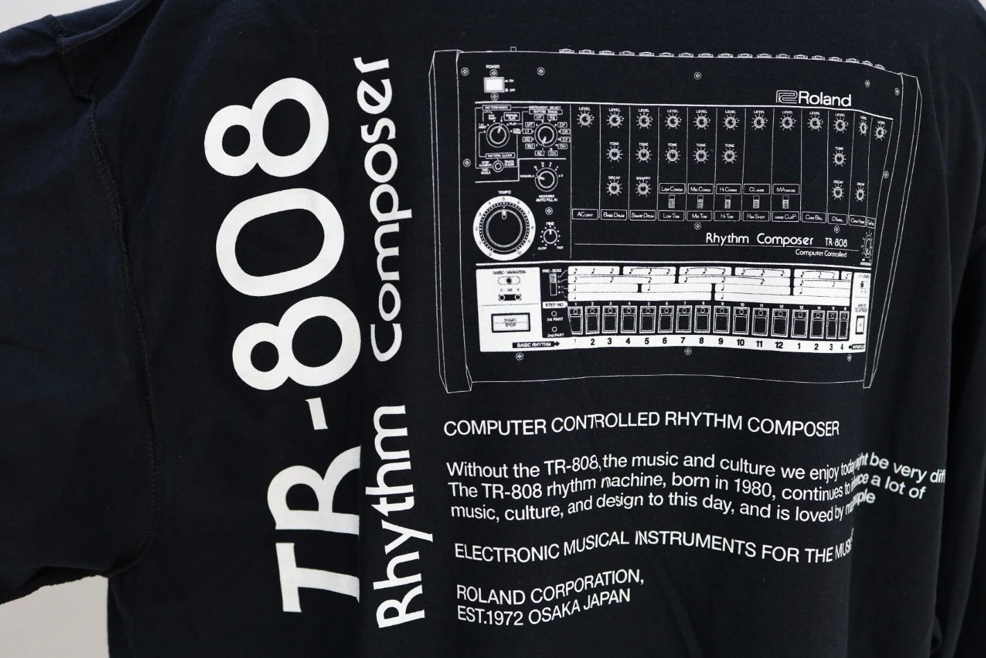 イズネスミュージック 26SS TR-808 LONG SLEEVE T-SHIRTS(ISNESS MUSIC×ROLAND)(IMP7_07_TR-808L/ST01)BLACK☆新作発売！