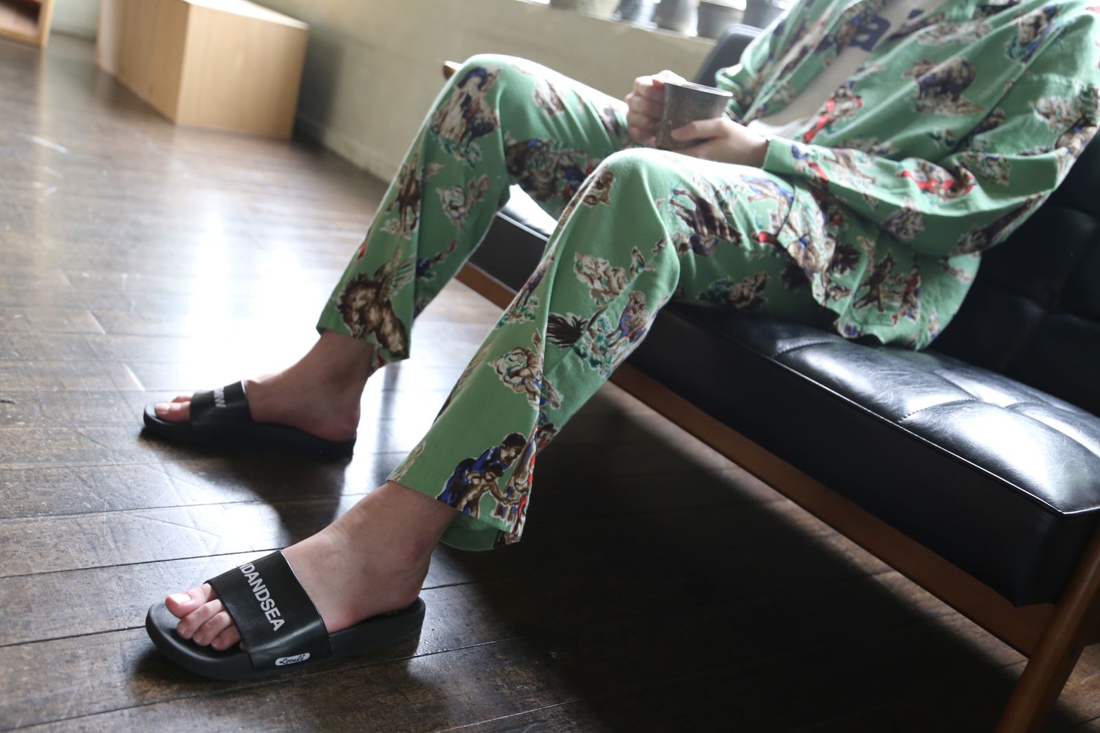 SAINT M×××××× horse PJ PANTS 4月29日AM10:00発売 | 1672 | mark