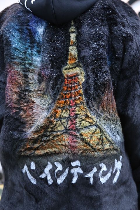 doublet HAND-PAINTED FUR JACKET"BLACK"style.2020.10.16.