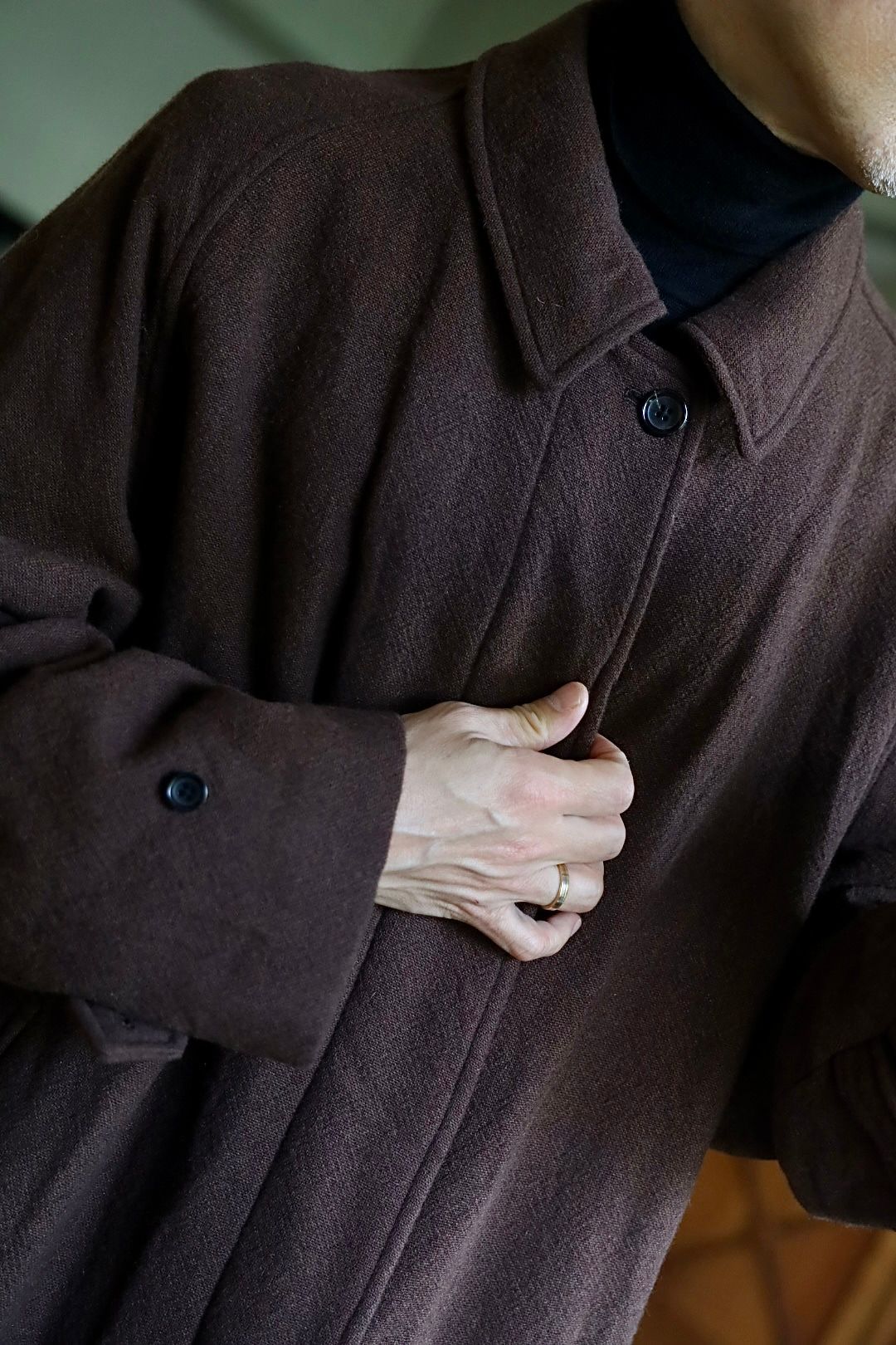 blurhms Classic Wool Balmacaan Coat"BROWN"スタイル.2025.10.13.