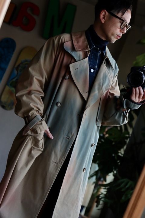 YOKE 23SS SPRAY PRINTED TRENCH COATスタイル