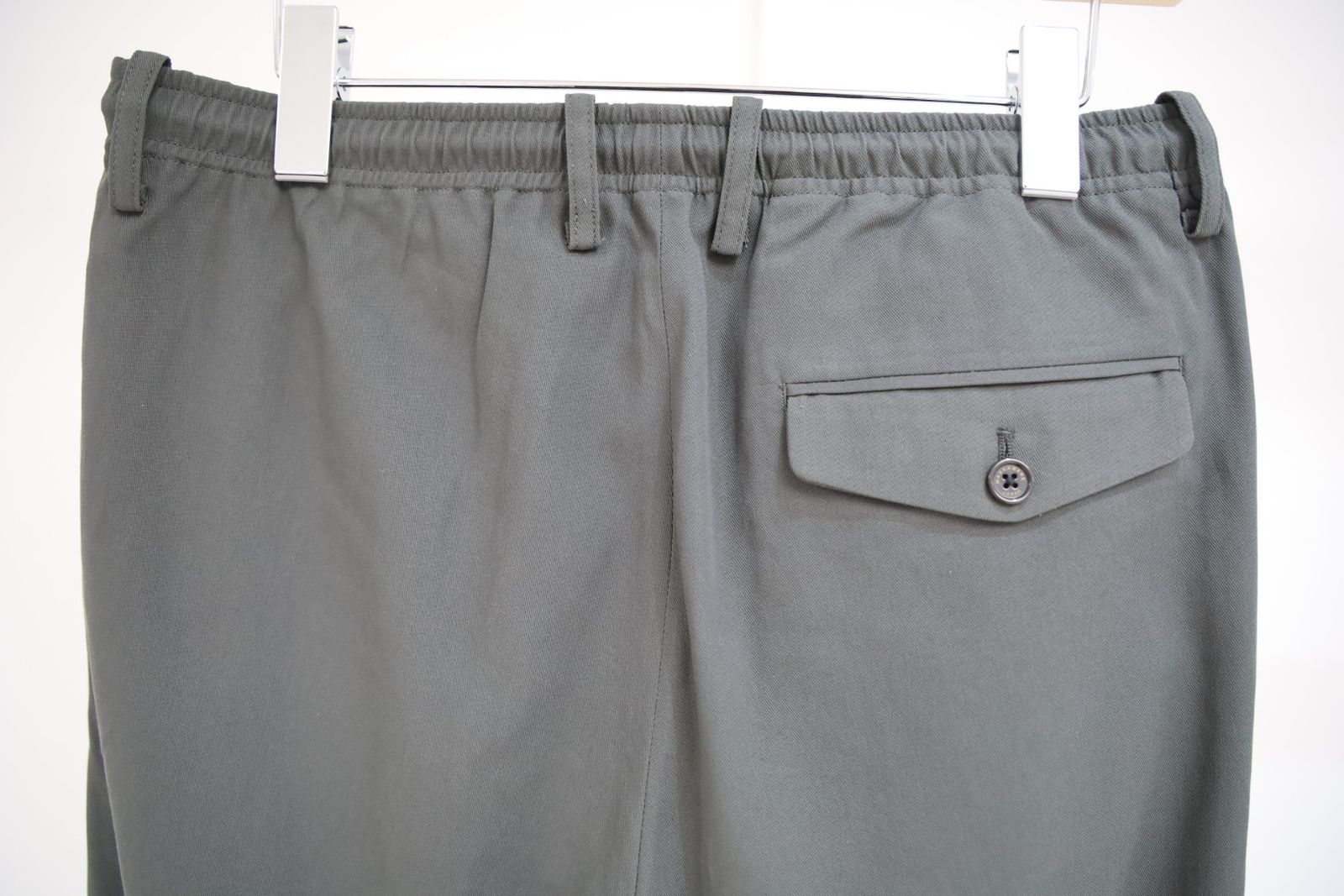 マーカウェア 26SS  60/2オーガニック強燃ボイル3/2ツイル / トリプルプリーテッドイージートラウザーズ(A26A16PT02C)Charcoal☆新作発売！