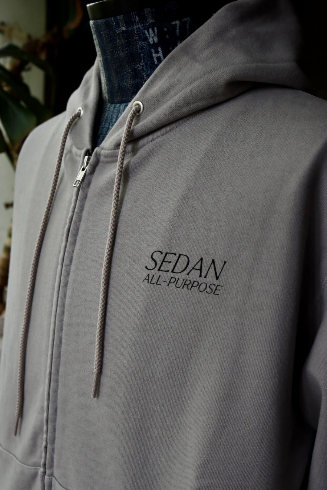 SEDAN ALL-PURPOSE - セダンオールパーパス SS24 OG Logo Full