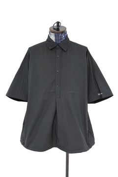 グラフペーパー 26SS PERTEX QUANTUM AIR S/S Pullover Shirt(GM261-50303)CHARCOAL☆3月28日(土)発売！