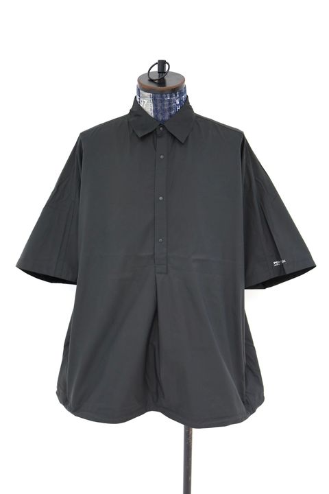 グラフペーパー 26SS PERTEX QUANTUM AIR S/S Pullover Shirt(GM261-50303)CHARCOAL☆3月28日(土)発売！