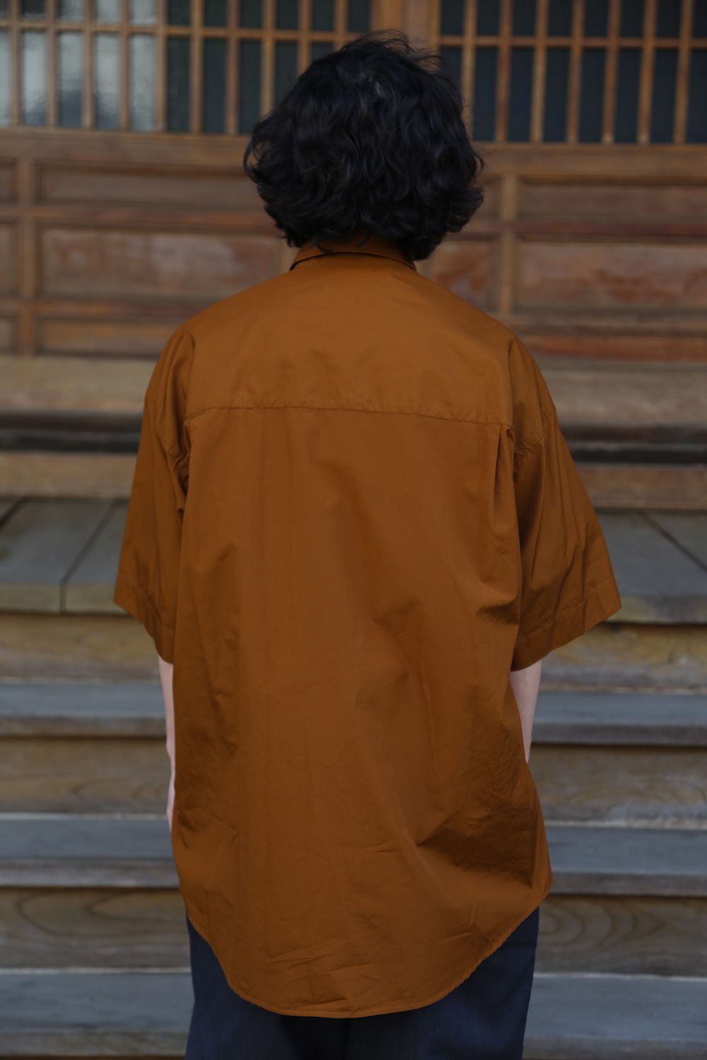 Graphpaper Broad Oversized S/S Regular Collar Shirt(GM212-50625B) style. 2021.05.23.