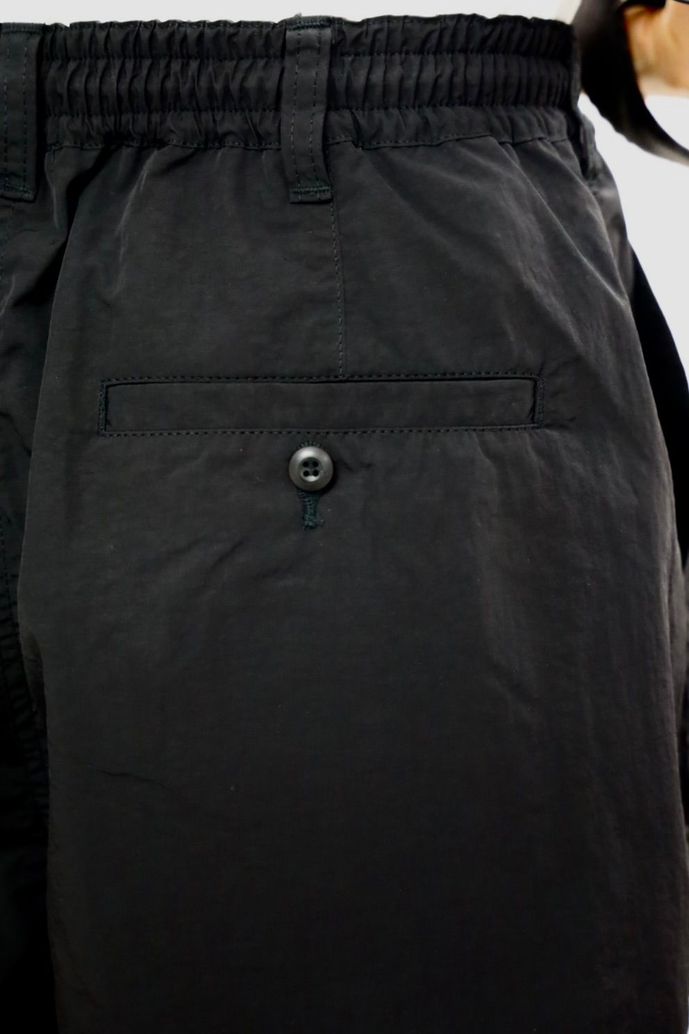 コムデギャルソンオム26SS ナイロンタッサー2タックイージーパンツ(HQ-P016-051)BLACK☆3月6日(金)発売！