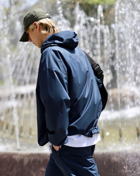 FreshService 新作PERTEX EQUILIBRIUM HOODED SHELLスタイル