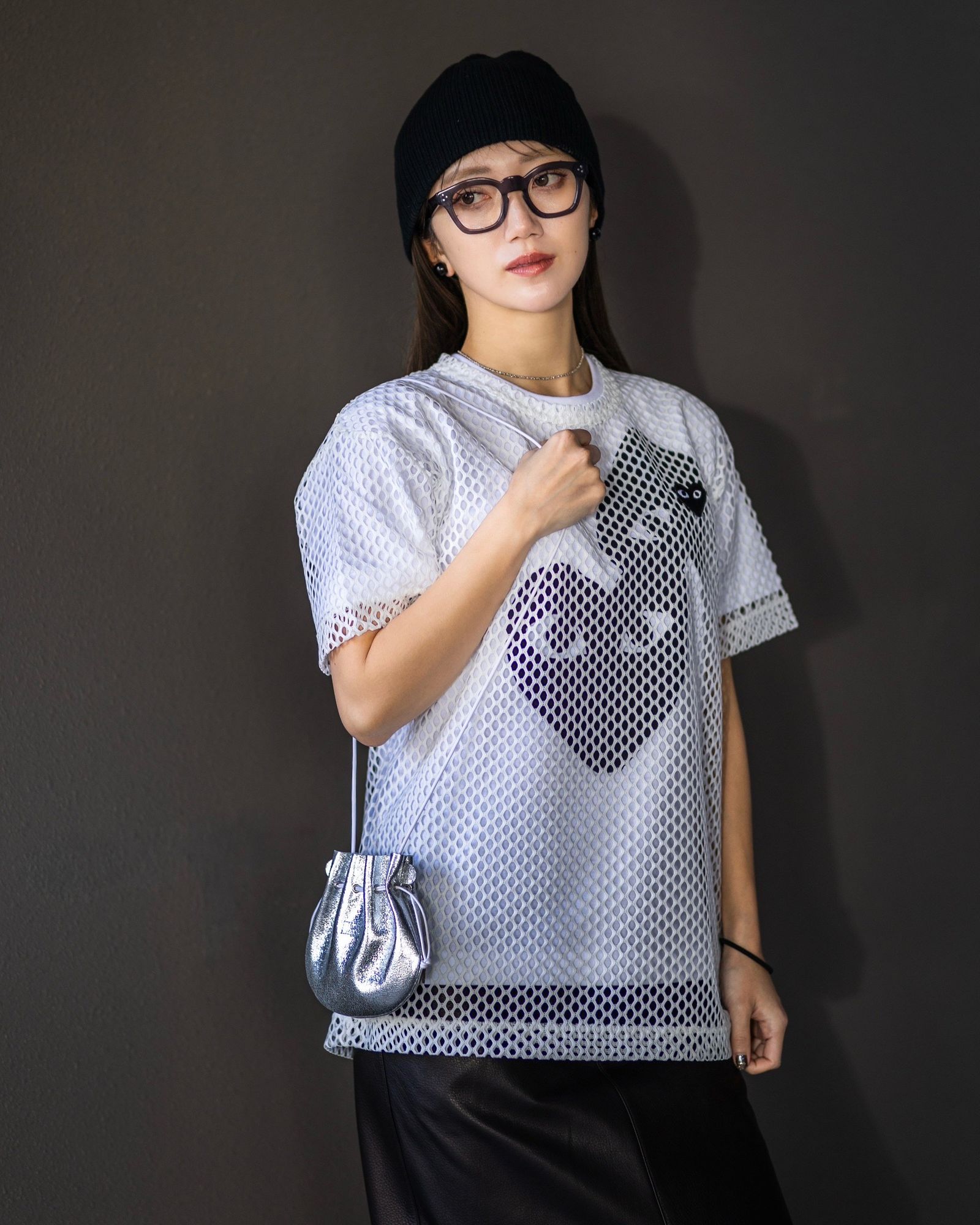 エンダースキーマ バッグpetal sac gloss(yv-b-psg)silver